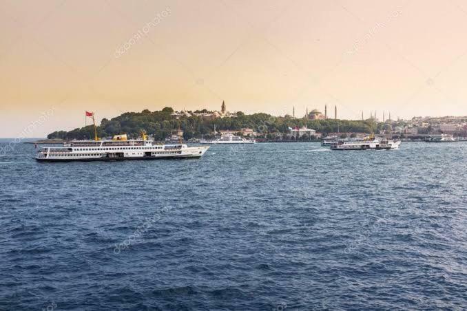 Charm Hotel Istanbul Exterior photo